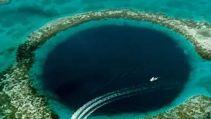 Buracos Azuis: Abismos Submersos